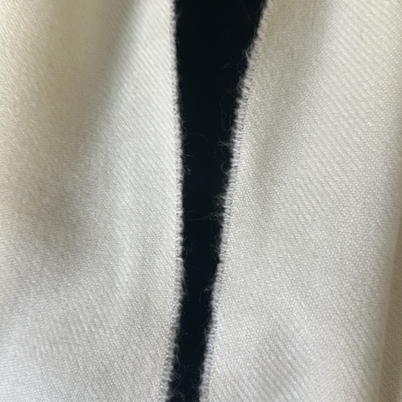 Adorable NWOT Angela & William Cream Color News Boy Hat & Matching Scarf - Picture 11 of 12